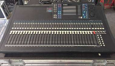 mixer yamaha ls9-32