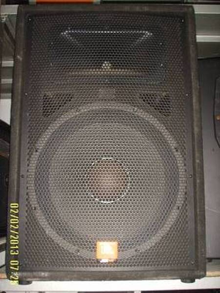 diffusore jbl jrx 115