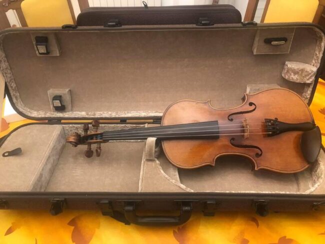 vendo violino di fine 800
