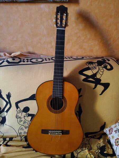 vendo chitarra classica yamaha cg 180 sa