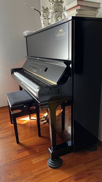 yamaha u3h pianoforte verticale
