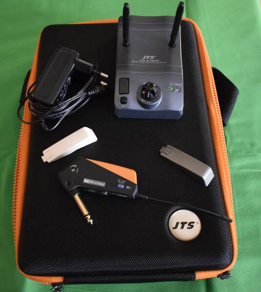 jts ur-816pd/ut-16gtp sistema wireless per chitarra e basso