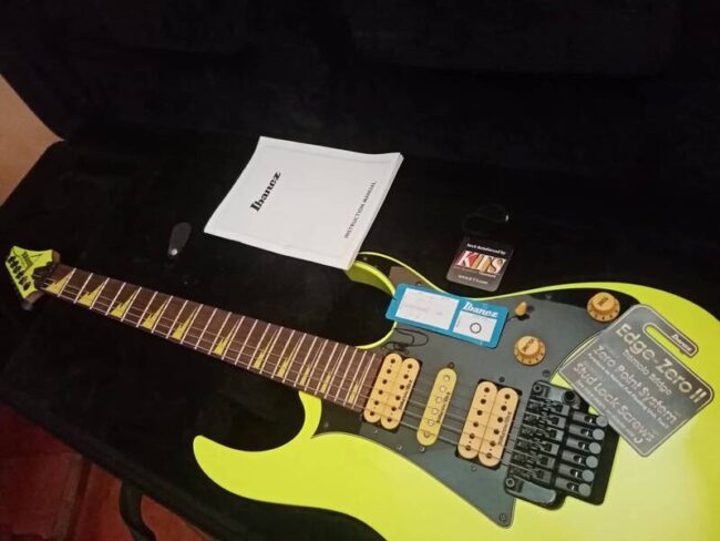 ibanez rg1 xxv 25 th anniversary fluorescent yellow 2012 limited edit