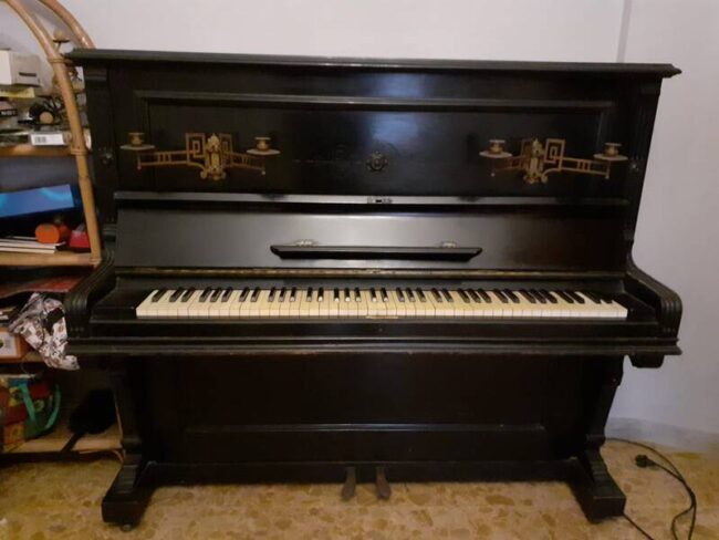 pianoforte verticale f anton costruttore roeseler berlino