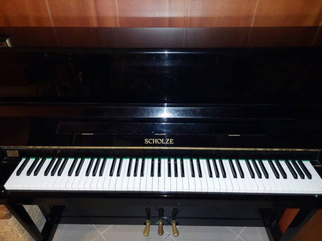 vendo pianoforte usato scholze in ottime condizioni