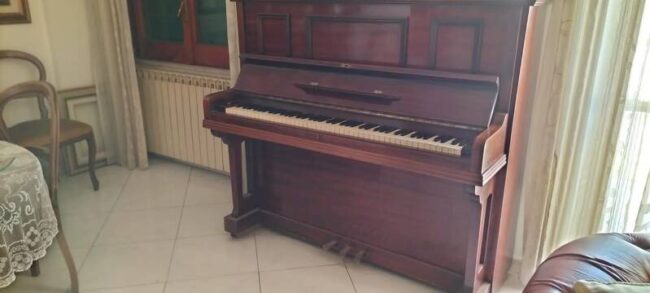 pianoforte verticale