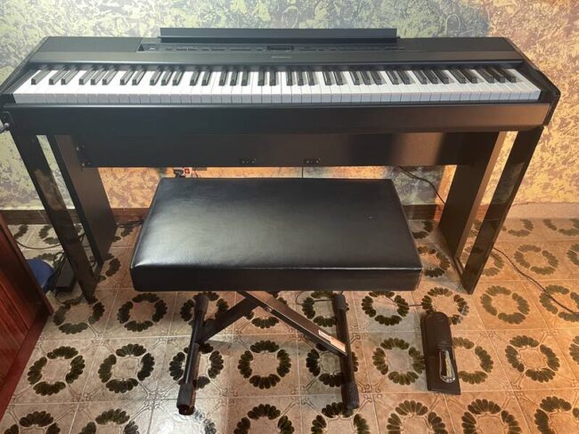 tastiera yamaha p515b