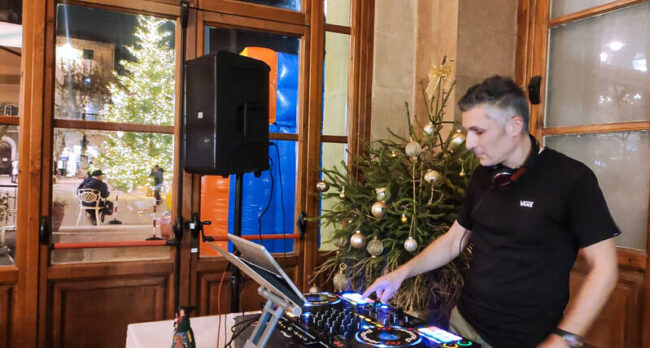 dj per eventi spettacolari