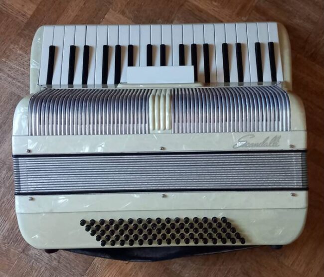 fisarmonica scandalli vintage