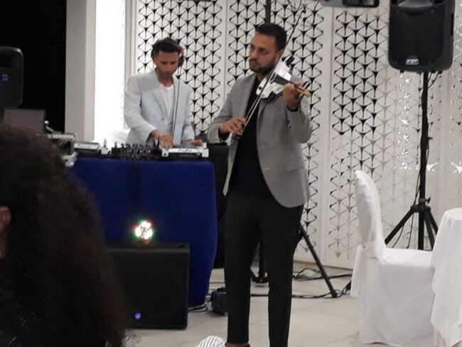 dj service e animazione per eventi - musica 360°- massima serietà