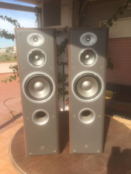 coppia di diffusori acustici jbl northridge e series e60