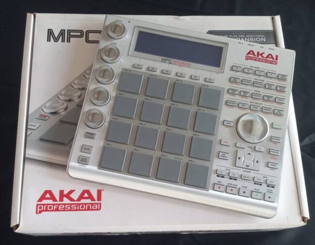 campionatore akai mpc studio