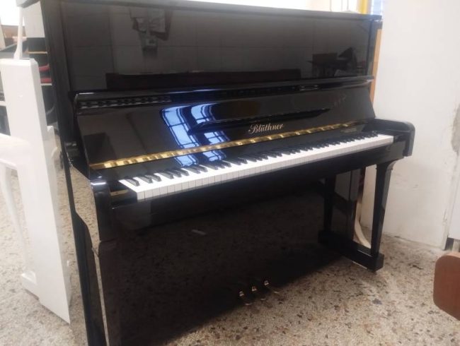pianoforte bluthner b 130 tedesco seminuovo con trasporto e panca