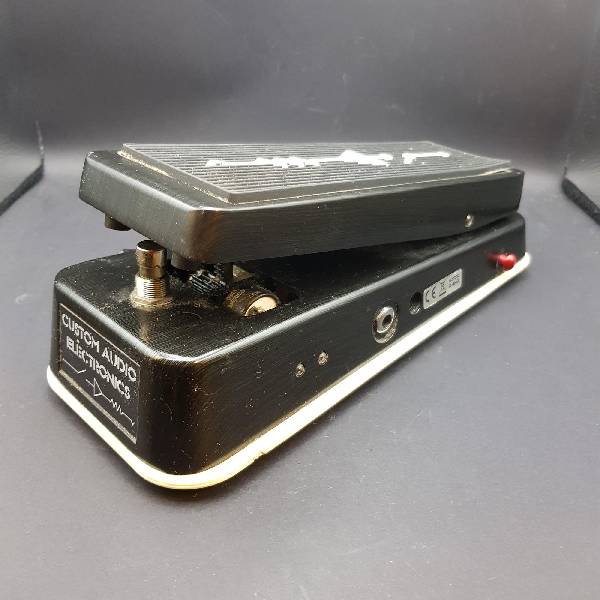 mxr custom audio - mc 404 wah wha