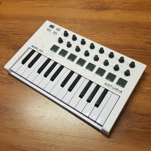 arturia - minilab mk2