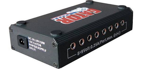 gator g-bus-8 - alimentatore multiplo per pedalini pedal board stabilizzato