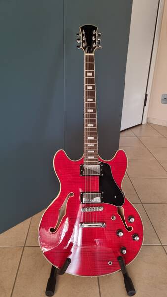 chitarra semiacustica larry carlton sire h7