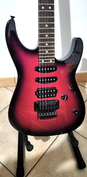 charvel cds-055-ssh 1992 mij - purple/black burst