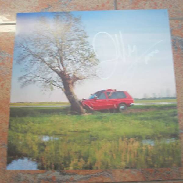 olly - tutta vita (2024) lp rosso + foto autografata con penna bianca