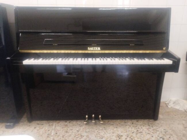 pianoforte sauter 120 con trasporto e panca inclusi