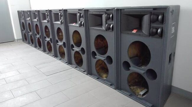 diffusori jbl 4870