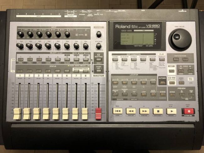 roland registratore multitraccia