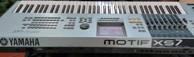 tastiera yamaha motif xs7+borsa+pedale+stand #ricmauro