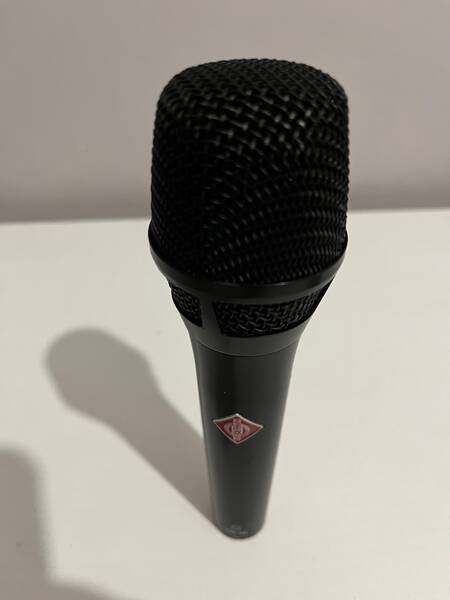 vendo microfono neumann kms 104 – condensatore metto in vendita neuma