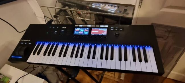 controller komplete kontrol s49 mkii