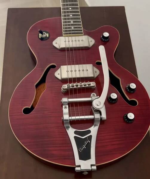 epiphone wild kat