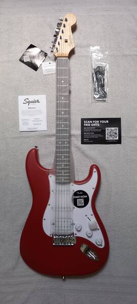 squier stratocaster debut dakota red