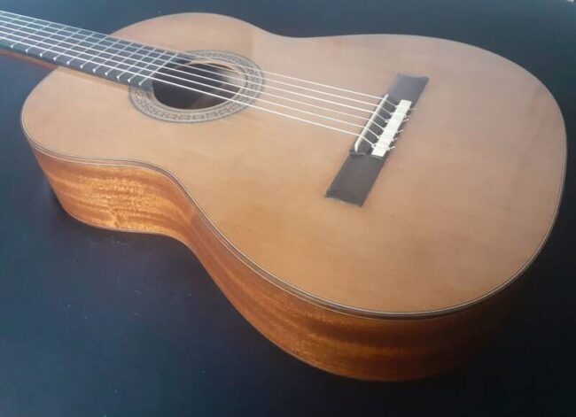 1780780111799-jpeg chitarra classica di liuteria valter rosso