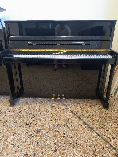 1780930789561-jpeg pianoforte schimmel k122 konzert con trasporto e panca