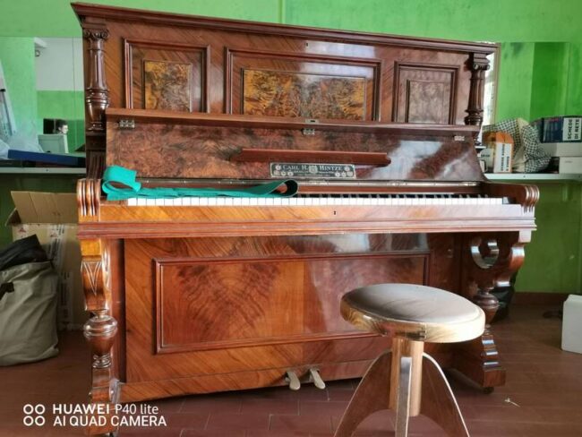 pianoforte verticale