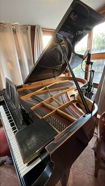 pianoforte mezza coda ibach