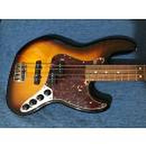 vendo basso elettrico fender jazz