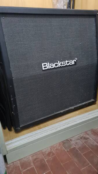 blackstar serie one 412 a pro