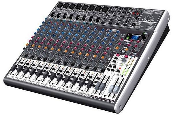 behringer xenyx x2222usb mixer 16 canali