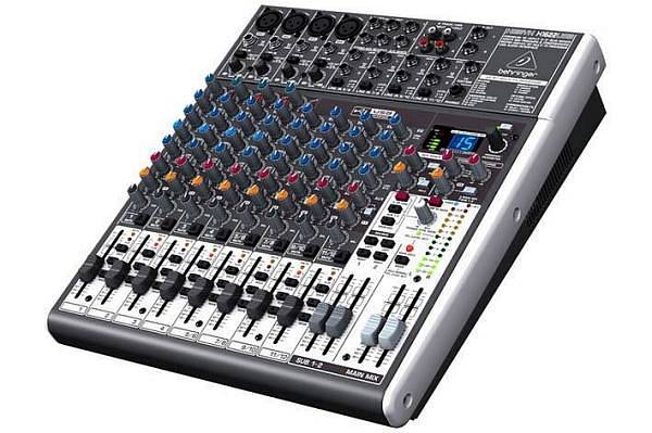 behringer x1622usb eu mixer 4 microfoni 4 stereo