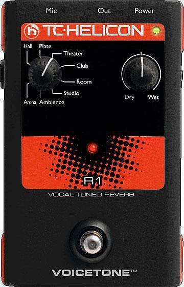 tc helicon voicetone r1 pedale riverbero per voce