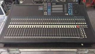 mixer yamaha ls9-32