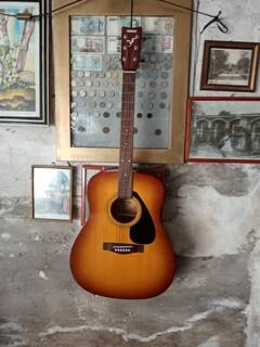 vendo chitarra yamaha compass serie s