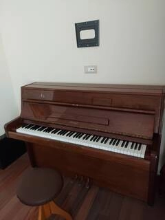 pianoforte verticale horugel
