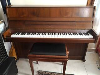vendo pianoforte verticale burger & jacobi