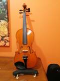 vendo violino yamaha completo di custodia spalliera e due archetti