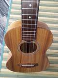 ukulele tenore apc