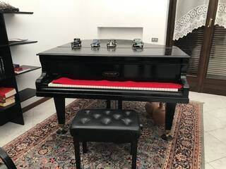 vendo pianoforte mezza coda