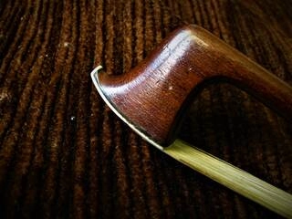 vecchio arco da violino pernambuco