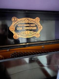 vendo pianoforte verticale zimmermann 3 pedali in ottime condizioni