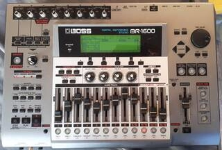 mixer registratore multitraccia boss br 1600 cd